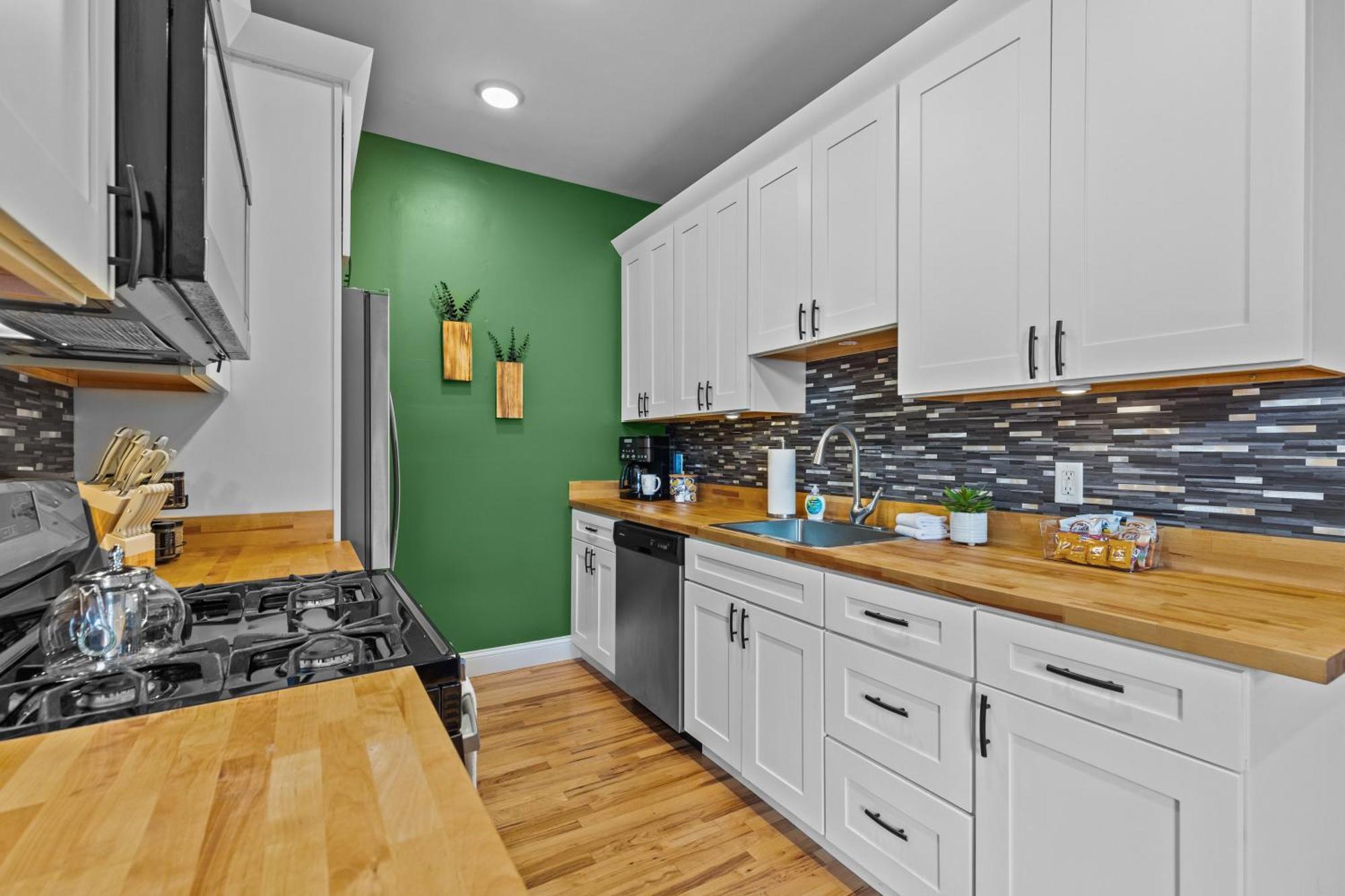 West End Whimsy | Jz Vacation Rentals Tower Grove 외부 사진