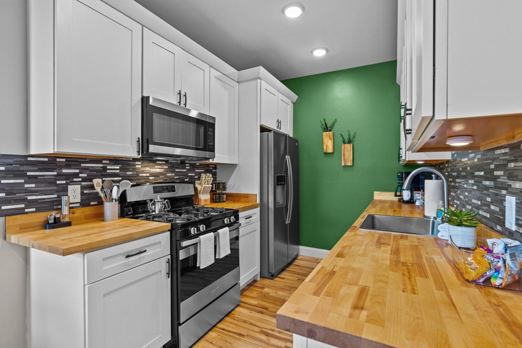West End Whimsy | Jz Vacation Rentals Tower Grove 외부 사진
