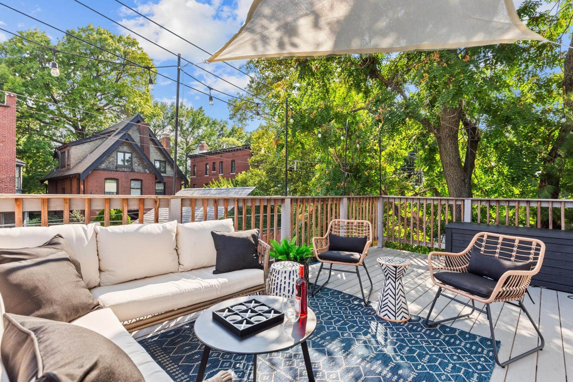 West End Whimsy | Jz Vacation Rentals Tower Grove 외부 사진